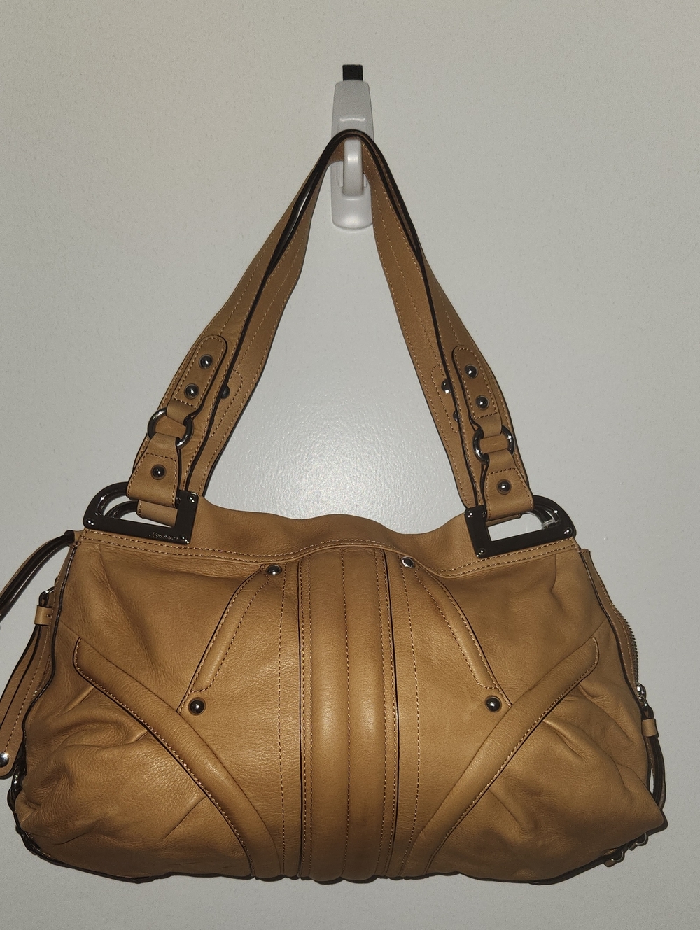 B. Makowsky camel leather silver hw, shoulder bag. Preloved item sold as is